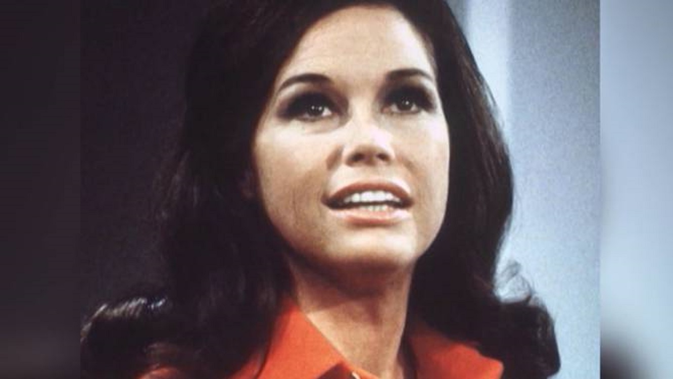 US TV Legend Mary Tyler Moore Dies at the Age of 80