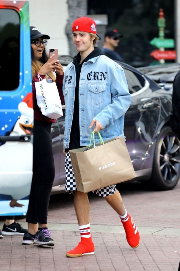 Justin Bieber Christmas Celebration 2017
