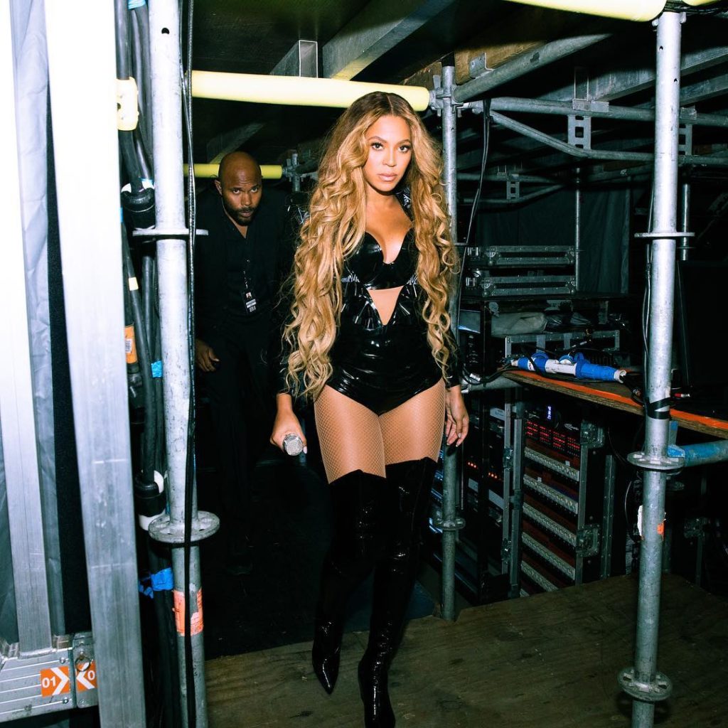 Beyonce fans react hilariously after she shares emotional message – and second Instagram caption ever