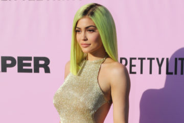 All the Crazy things that Billionaire Kylie Jenner spends her Money on.